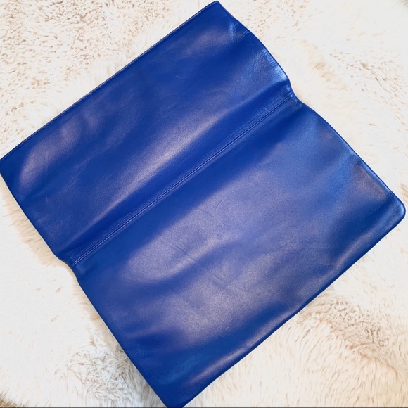 Saint Laurent Large Fold-Over Clutch, Bleu Major - Picture 4 of 7